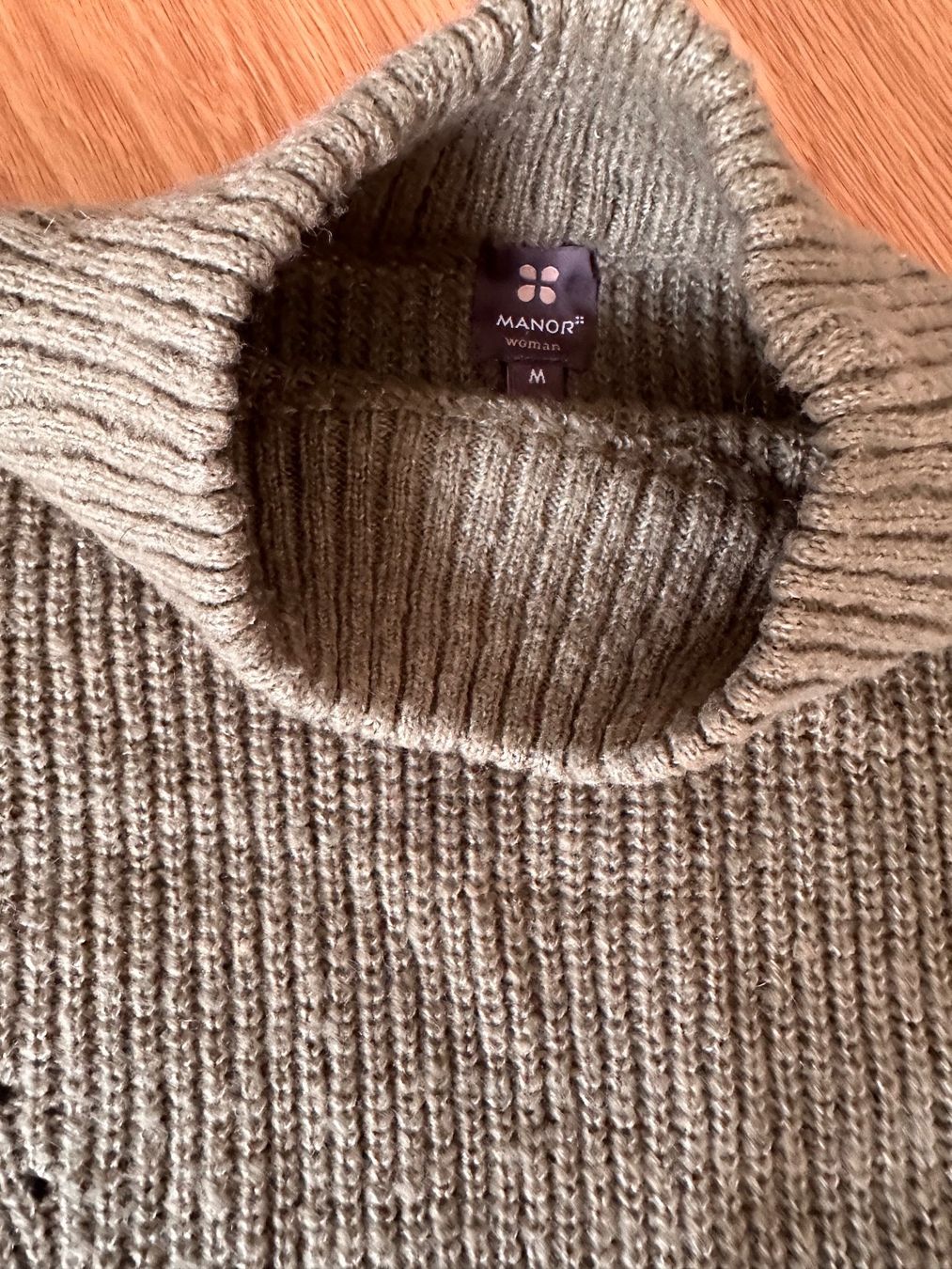 Pullover & Sweatshirts: Manor Pullover grün m – Gebraucht aus Pfaffhausen von Klaras_second_hand 1