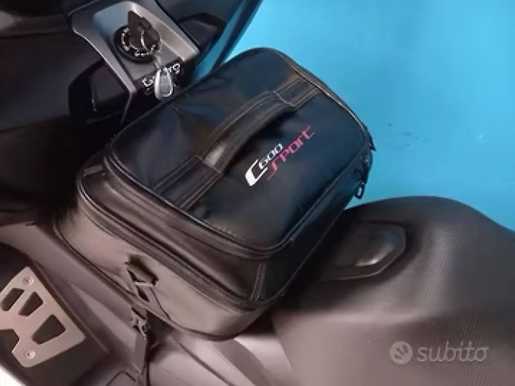 Borse: Bmw c600 Tasche – Usato da Romanshorn venduto da pick_up_now