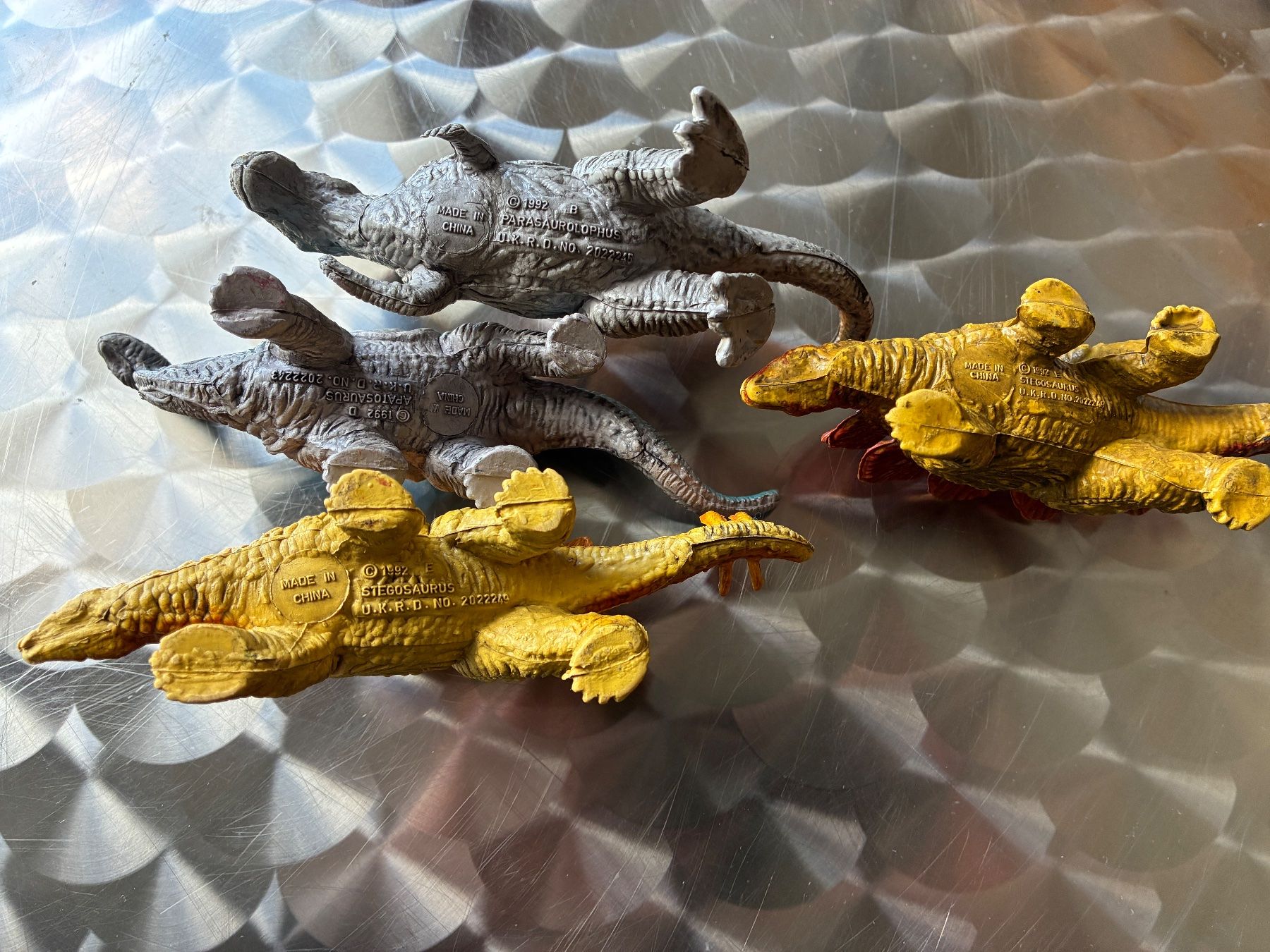 Statuette: U.K.R.D. Dino‘s - 4 Stück – Usato da Reigoldswil venduto da Frog40 1