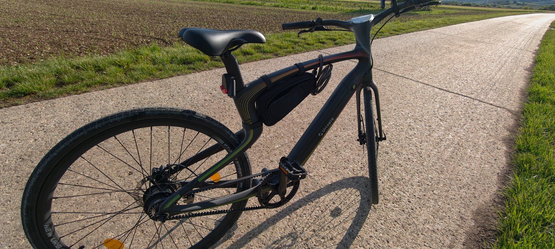 Biciclette: Urtopia Carbon 1 ultra lightweight ebike midnight Paris – Usato da Neunkirch venduto da faithnomore