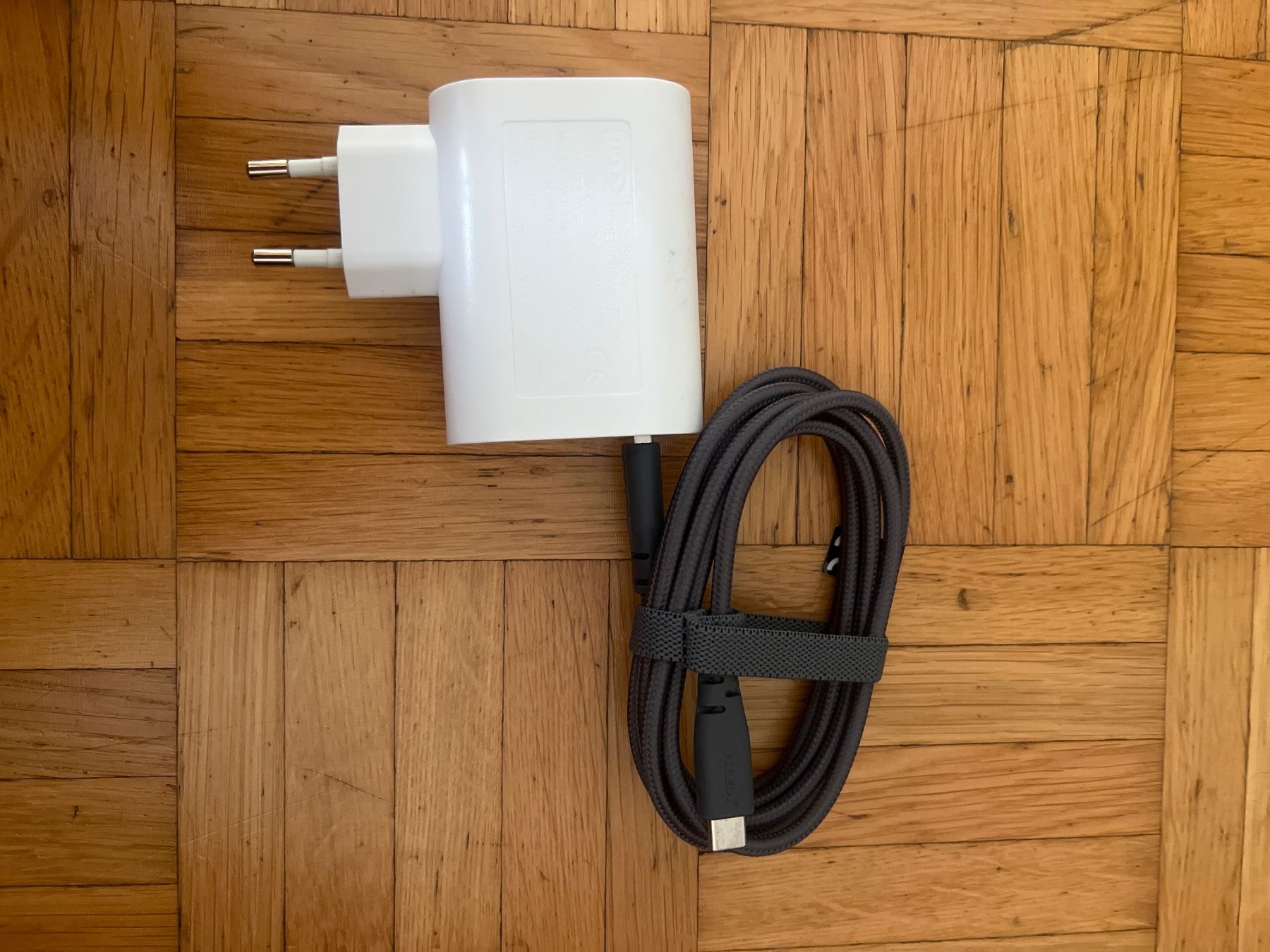 Caricabatterie: Ikea Chargeur USB blanc 3 ports avec cble USB-C – Usato da Gland venduto da ms_