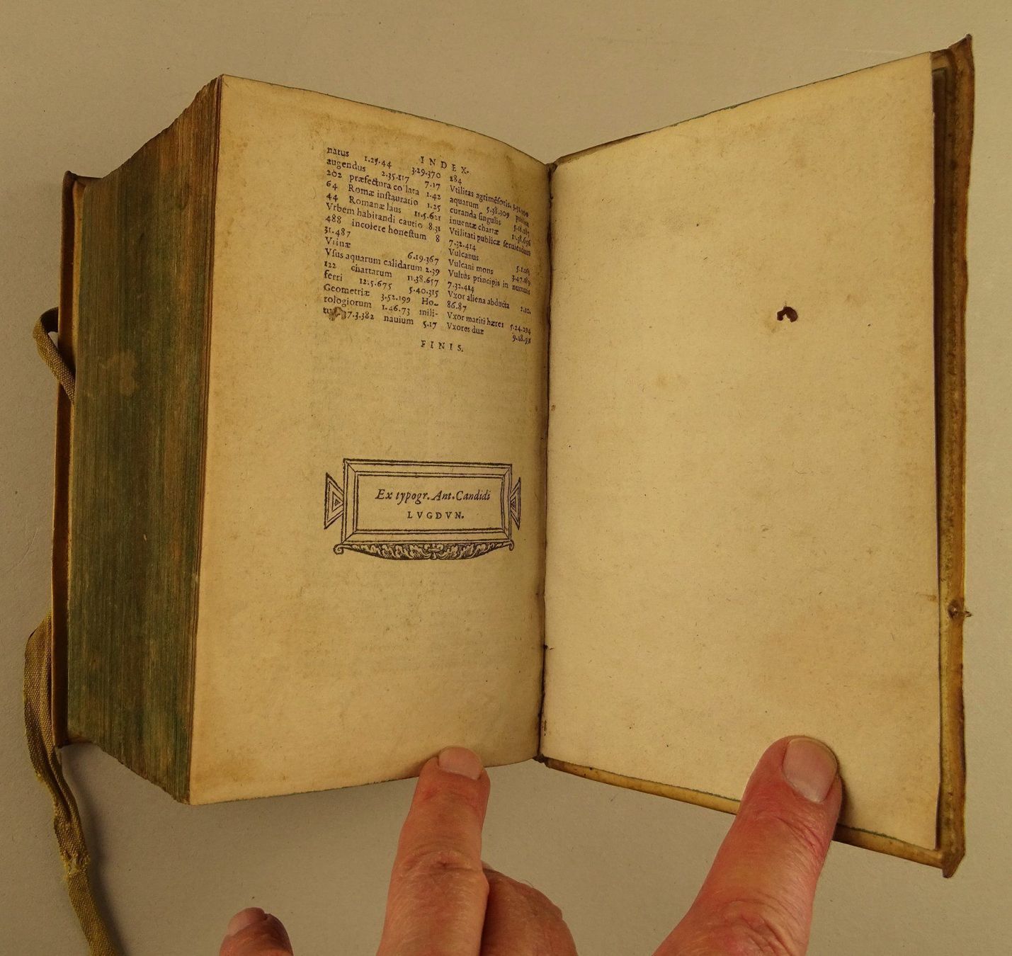 Libri: MAGNI AURELII CASSIODORI, 1595 – Usato da Grüningen venduto da Kartensammler 8