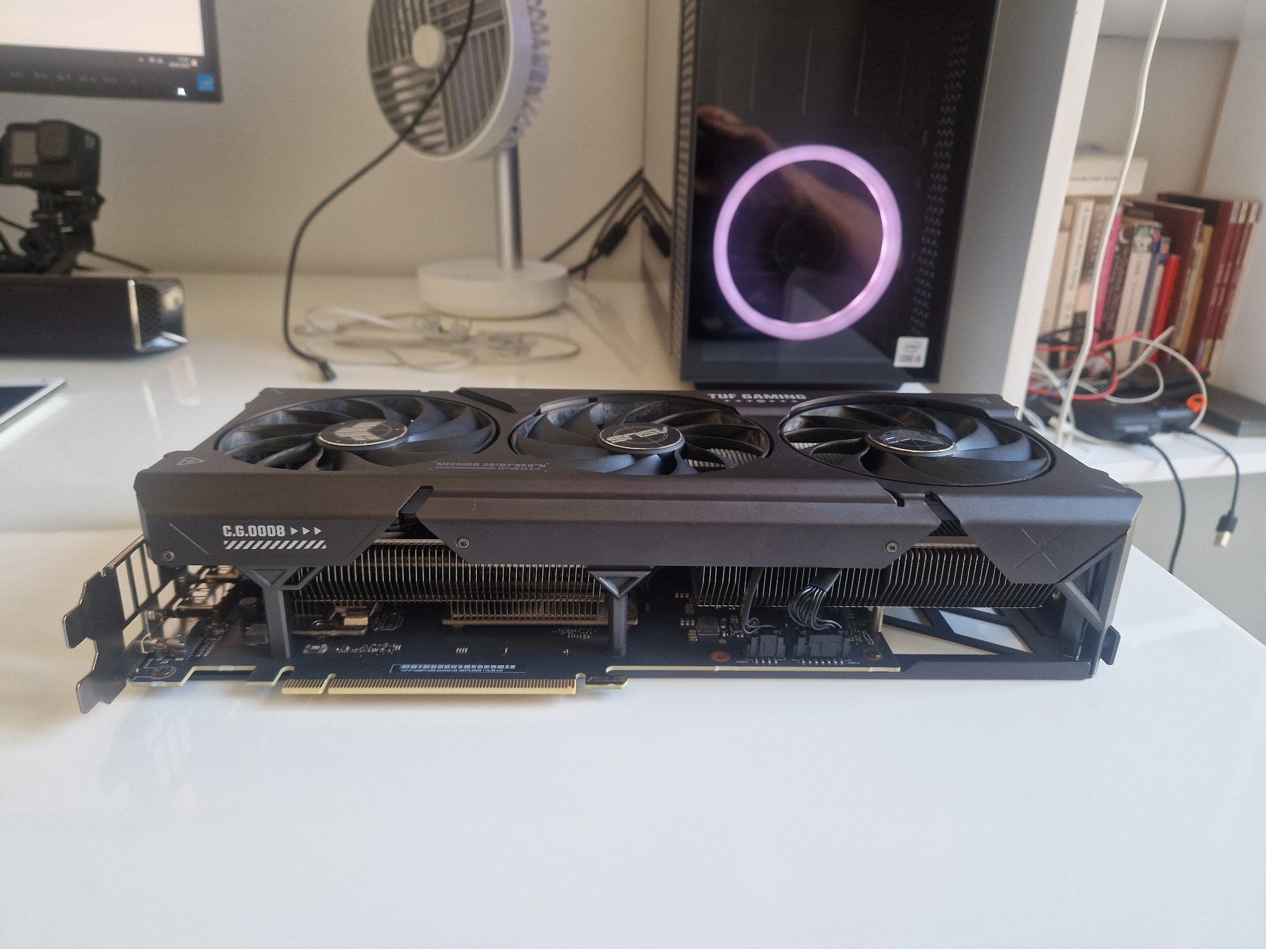 Asus Schede grafiche: ASUS TUF Gaming NVIDIA GeForce RTX 4060 Ti – Usato da Genève venduto da Balisteau 4