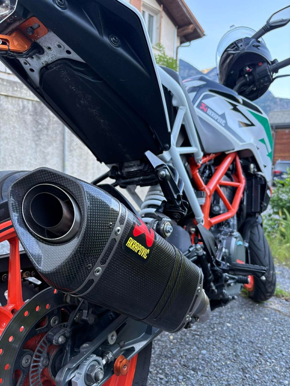 KTM Strada: KTM duke 390 – Usato da St-Maurice venduto da alb_277y 3