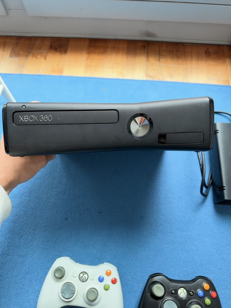 Microsoft Konsolen: XBOX 360 – Gebraucht aus Chur von GC190 2
