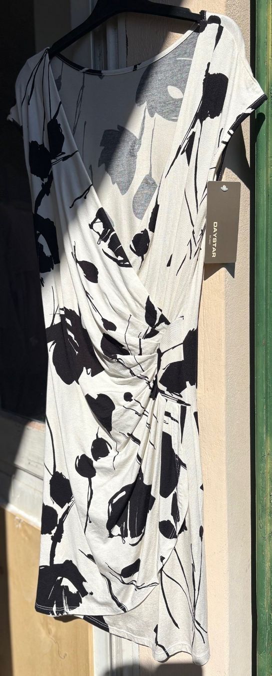 Vestiti: Mini abito in viscosa, M – Nuovo e nell'imballaggio originale da Locarno venduto da DBSiesta 1