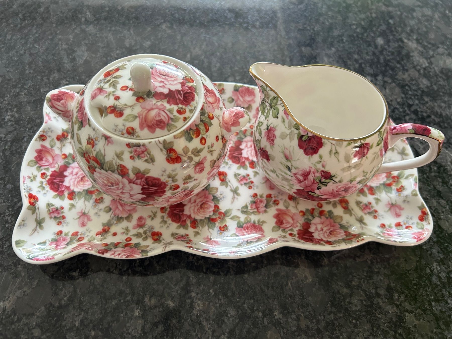 Geschirrsets: Kaffee/Tee-Service Vintage 6fach – Gebraucht aus Sevelen von Glueckstreffer.62 3