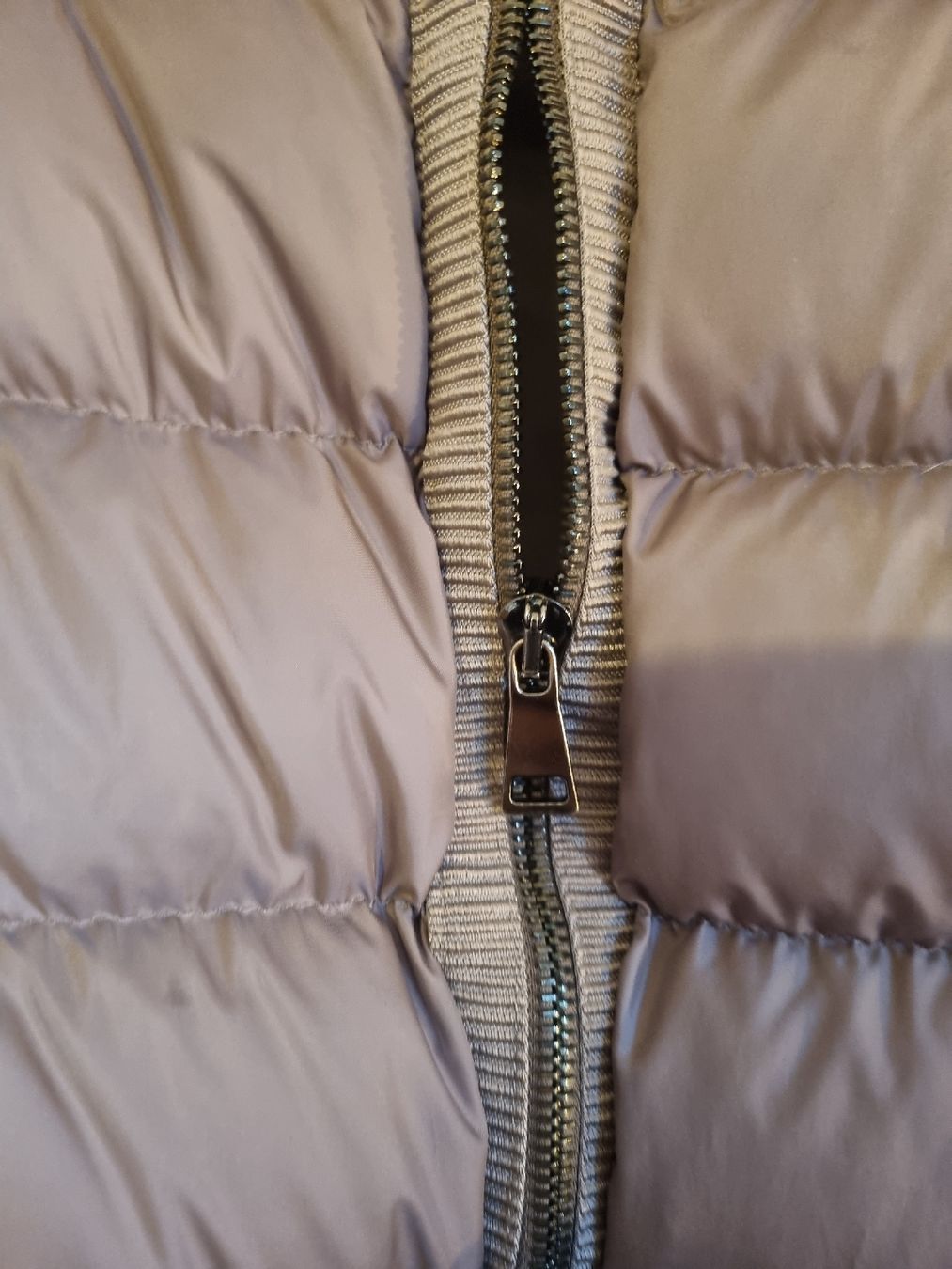 Moncler Giacche: doudoune Moncler – Usato da Pont de la morge venduto da tatianar96 3