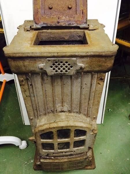 Altri mobili d'antiquariato: Gussofen ! ca. 100 Jahre alt ! – Usato da Brügg BE venduto da rutschimedizin 3