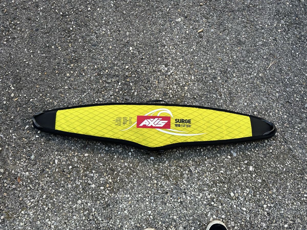 Axis Surfboards & Schwimmbrette: Axis Surge 1010 – Gebraucht aus Cortaillod von bap_7q9y