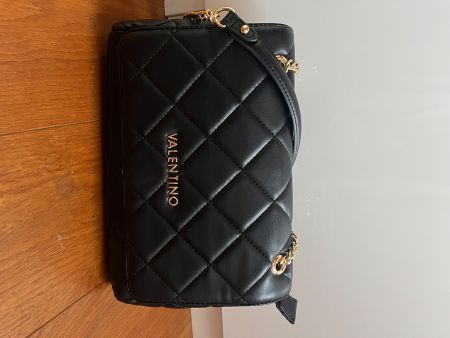 Valentino Tasche, neuwertig, gesteppt, schwarz, goldene K...