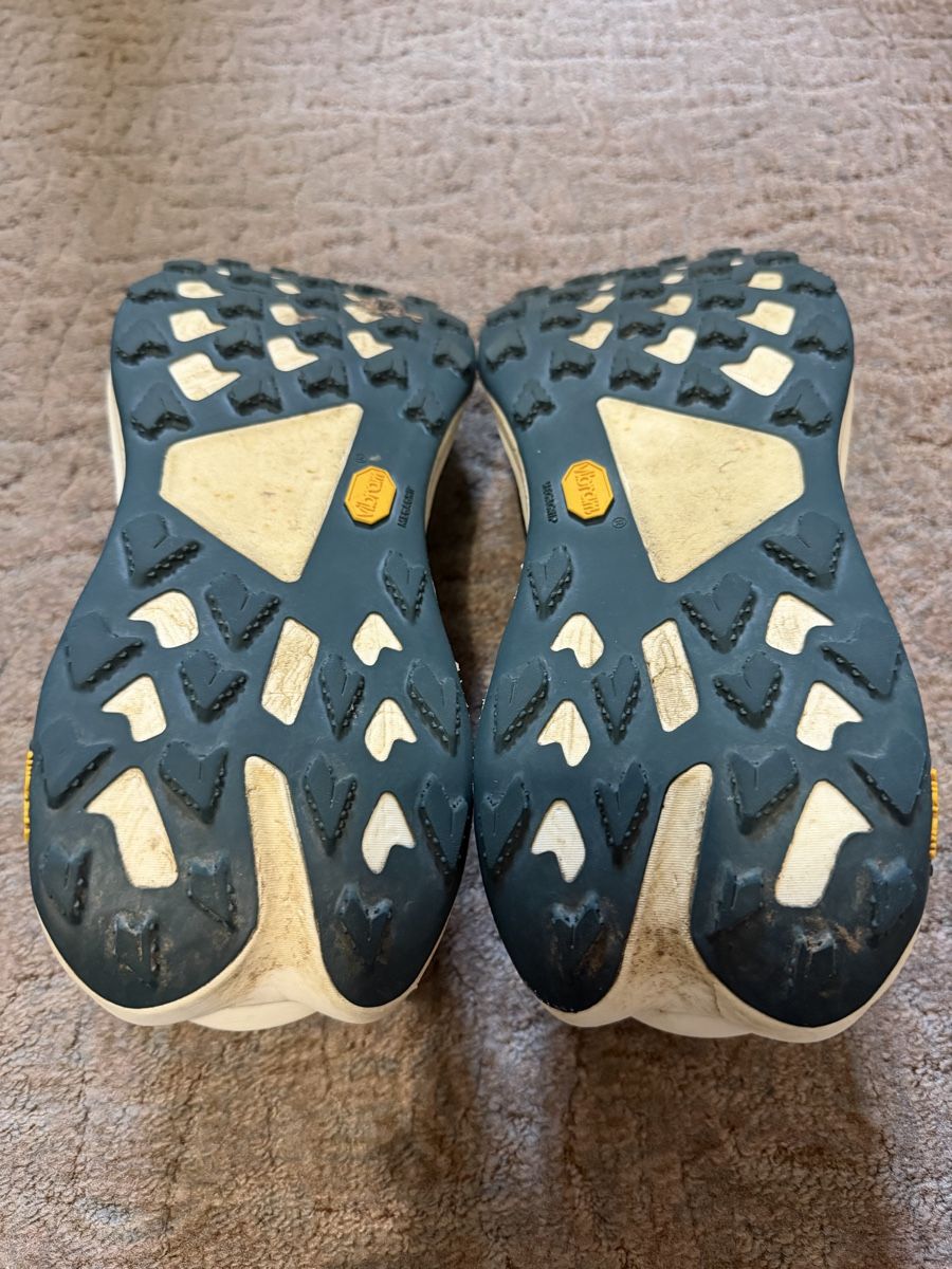 Hoka One One Scarpe da uomo: Chaussures de trail Hoka Tecton X3. EU 48 – Usato da Sembrancher venduto da cha_x76c 4