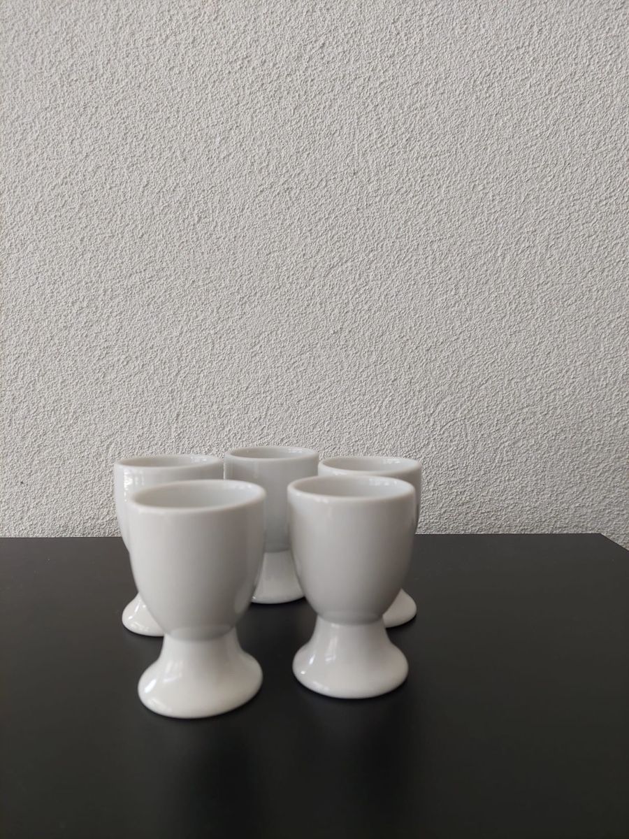 Sonstiges Geschirr: 5er Set weisse Eierbecher – Gebraucht aus Basel von shirley_gold