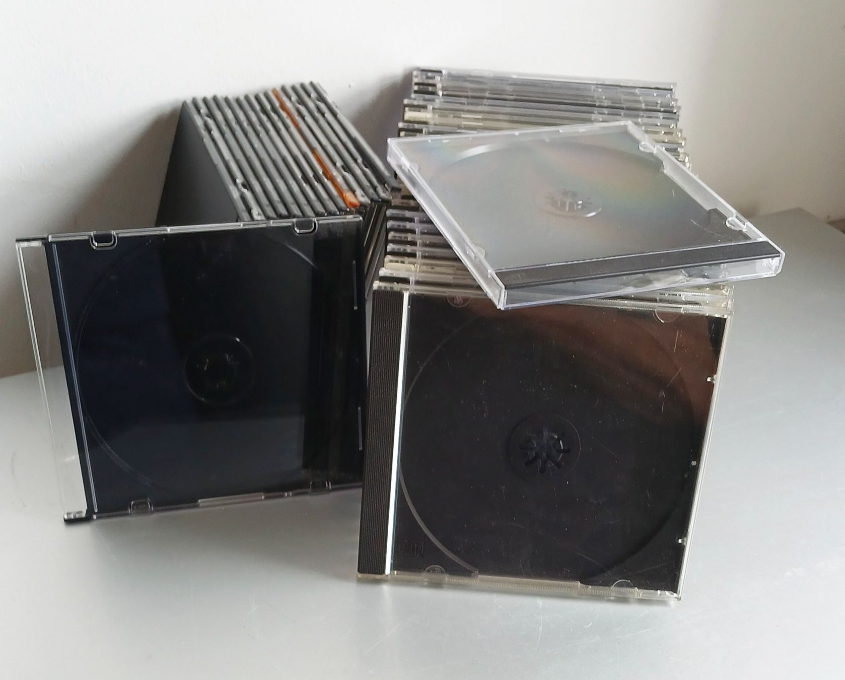 CDs: 40 pezzi custodie per CD/DVD – D'occasion à Lugano par Maurizio_Collector