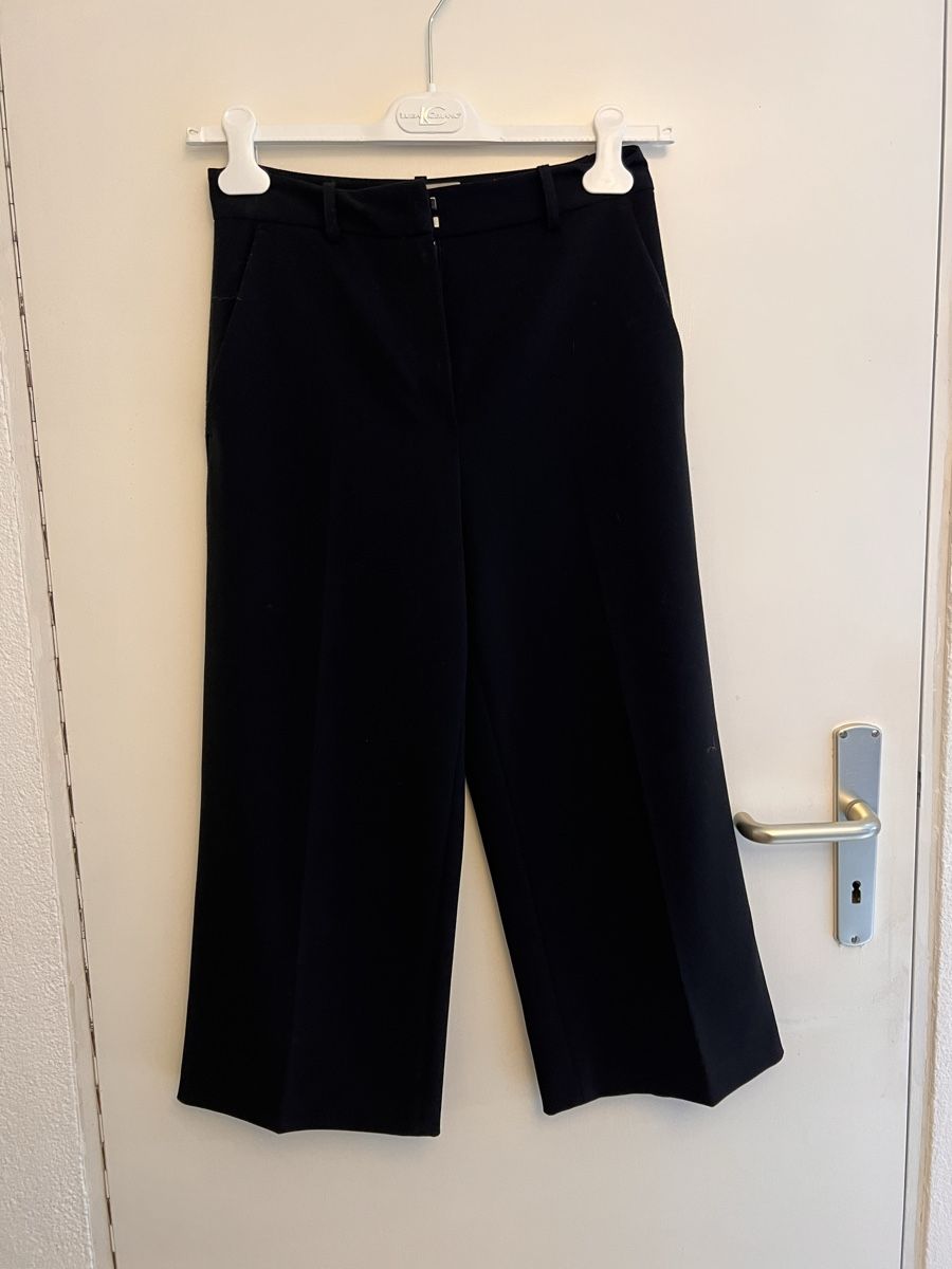 Pinko Pantaloni: Hose Pinko, Gr. 32/34, schwarz, weit – Usato da Solothurn venduto da Brini06