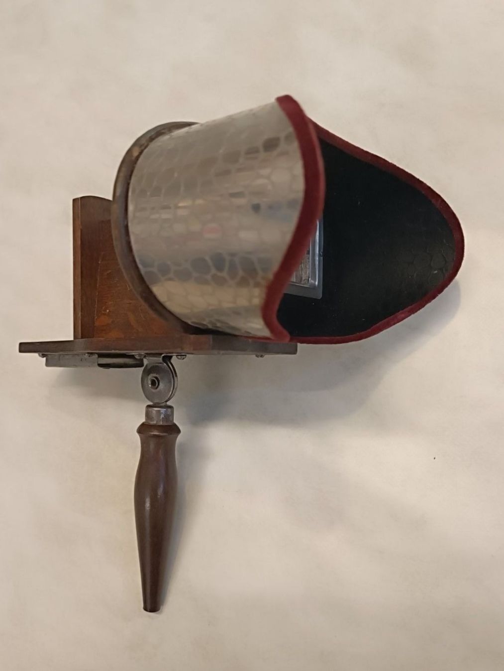 Fotocamera: Antiker Stereobetrachter aus Holz – Usato da Reiden venduto da Zofi-Brocki