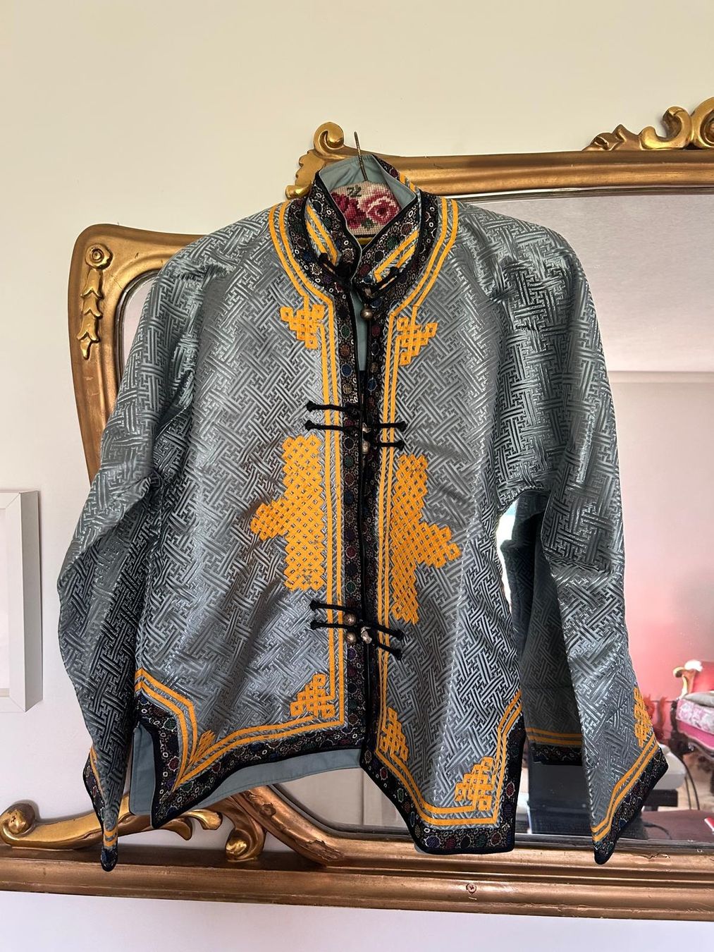 Giacche: Jacke Herren Tibet – Usato da Jona venduto da HappyHappyHappyHappy