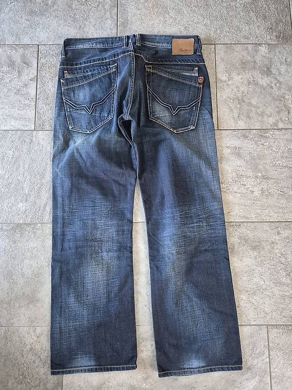 Pepe Jeans Jeans: Pepe Jeans 36 – Usato da Volken venduto da Mineralwasser13 1