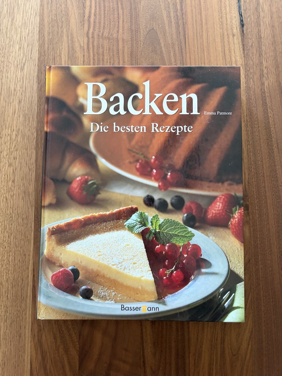 Libri: Kochbuch: Backen - Die besten Rezepte – Usato da Escholzmatt venduto da Sarah_