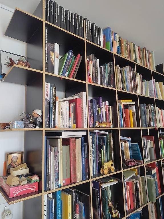 Regale: Designer Büchergestell Cubico 2 – Gebraucht aus Zürich von HeroMama