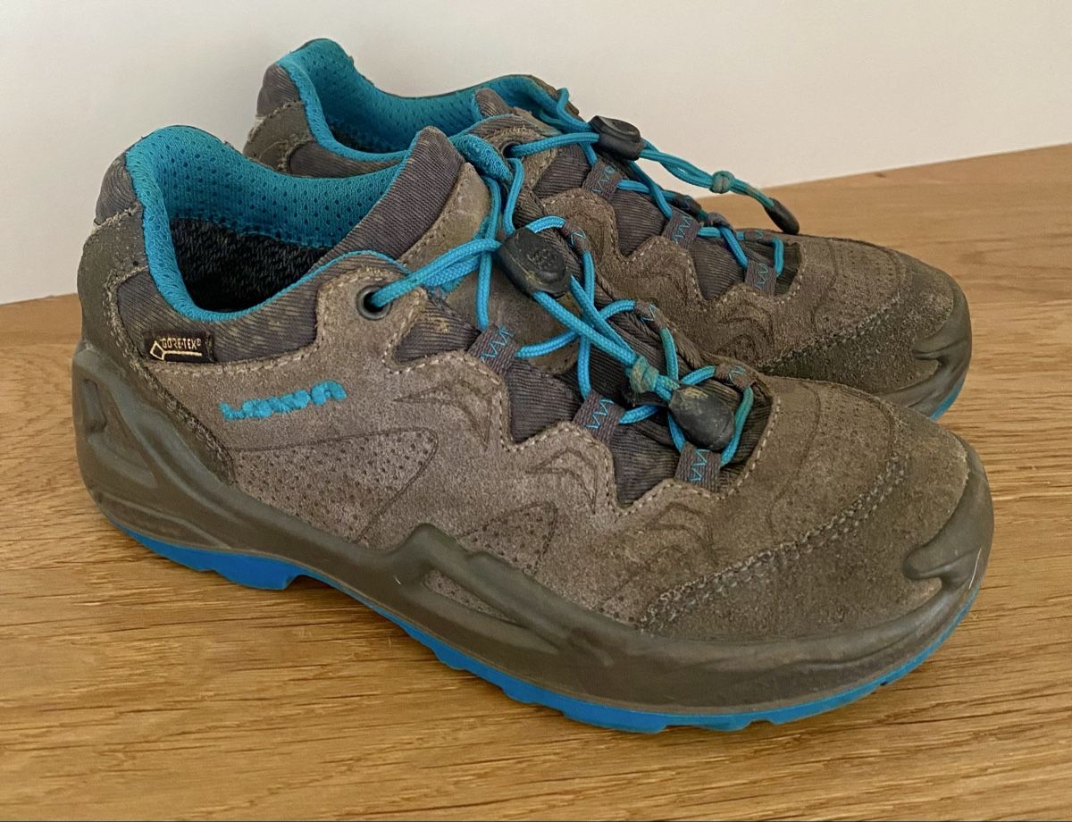 Lowa Chaussures garçon: Lowa Trekkingschuhe - Gr. 31 – D'occasion à Frenkendorf par Kompasskind
