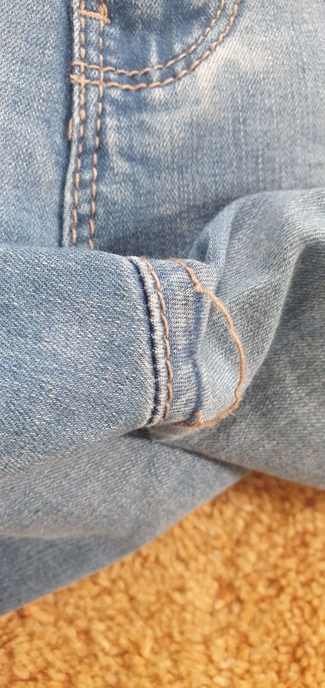 Jeans: Zwei Paar mittelange Jeans OneLove Gr.XS – Gebraucht aus Langnau am Albis von jer_pm72 6