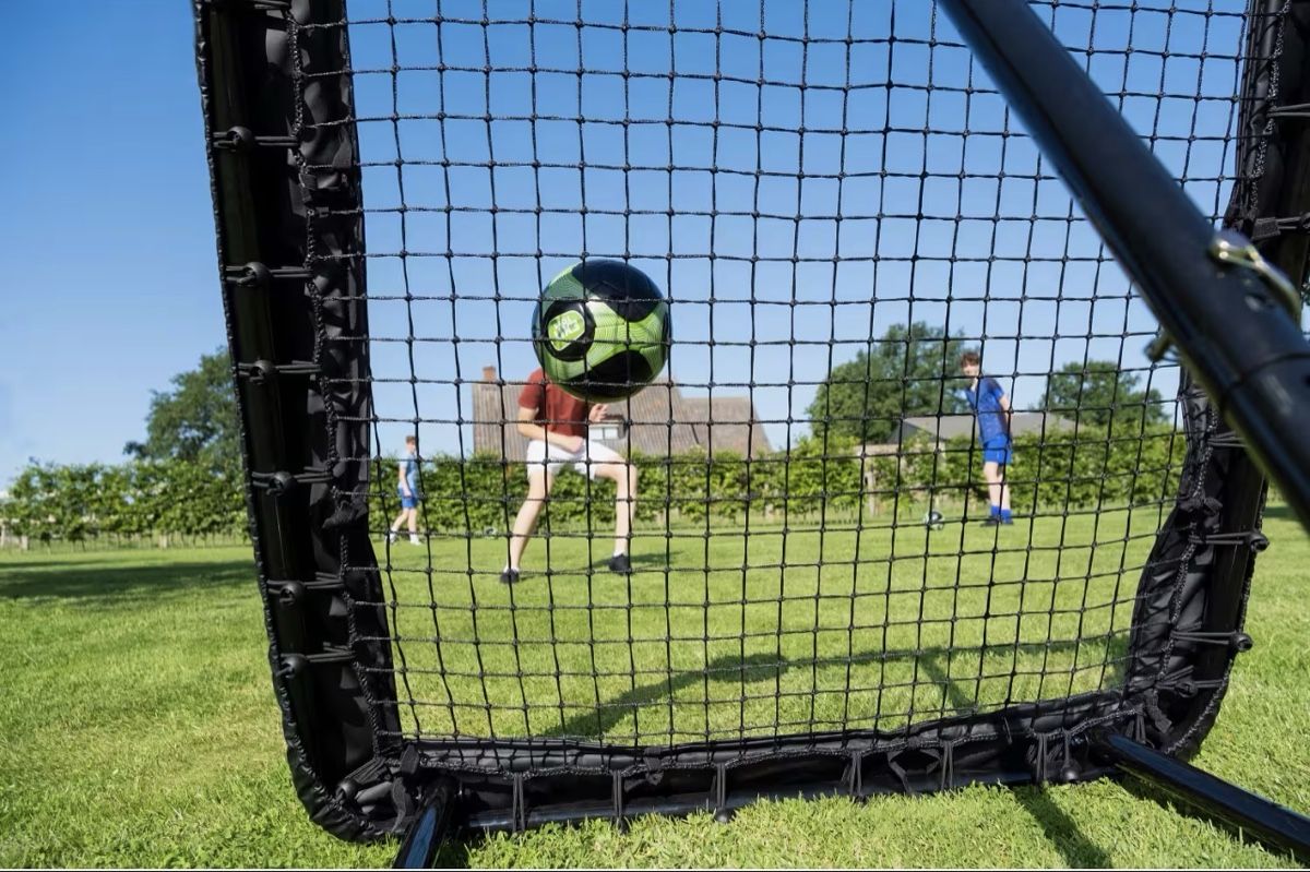 Porte da calcio e da hockey: EXIT TOYS Ball-Rebounder Kickback L – Usato da Zetzwil venduto da schwetlick85 1