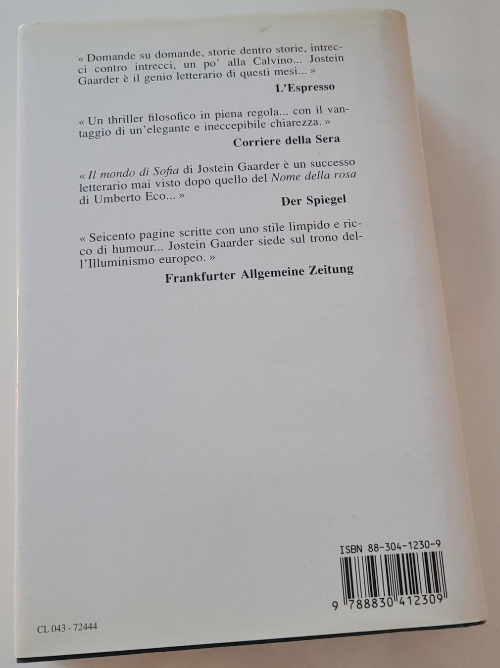 Libri: Jostein Gaarder - Il mondo di Sofia (Sofies Welt) – Usato da Zürich venduto da fourpaws 2