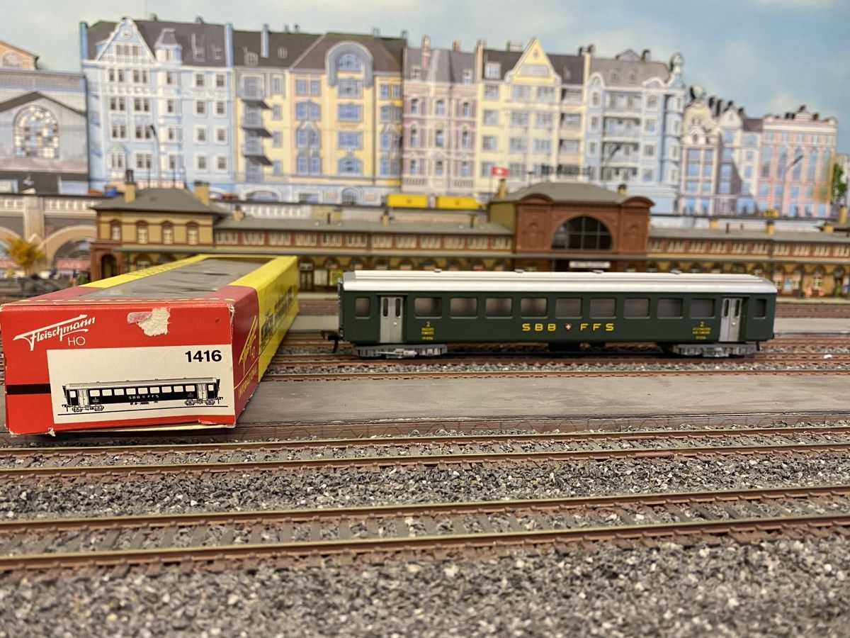 Fleischmann Modellini di ferrovie: Fleischmann 1416 Personenwagen 2. Klasse – Usato da Glattpark (Opfikon) venduto da anywaya23 1