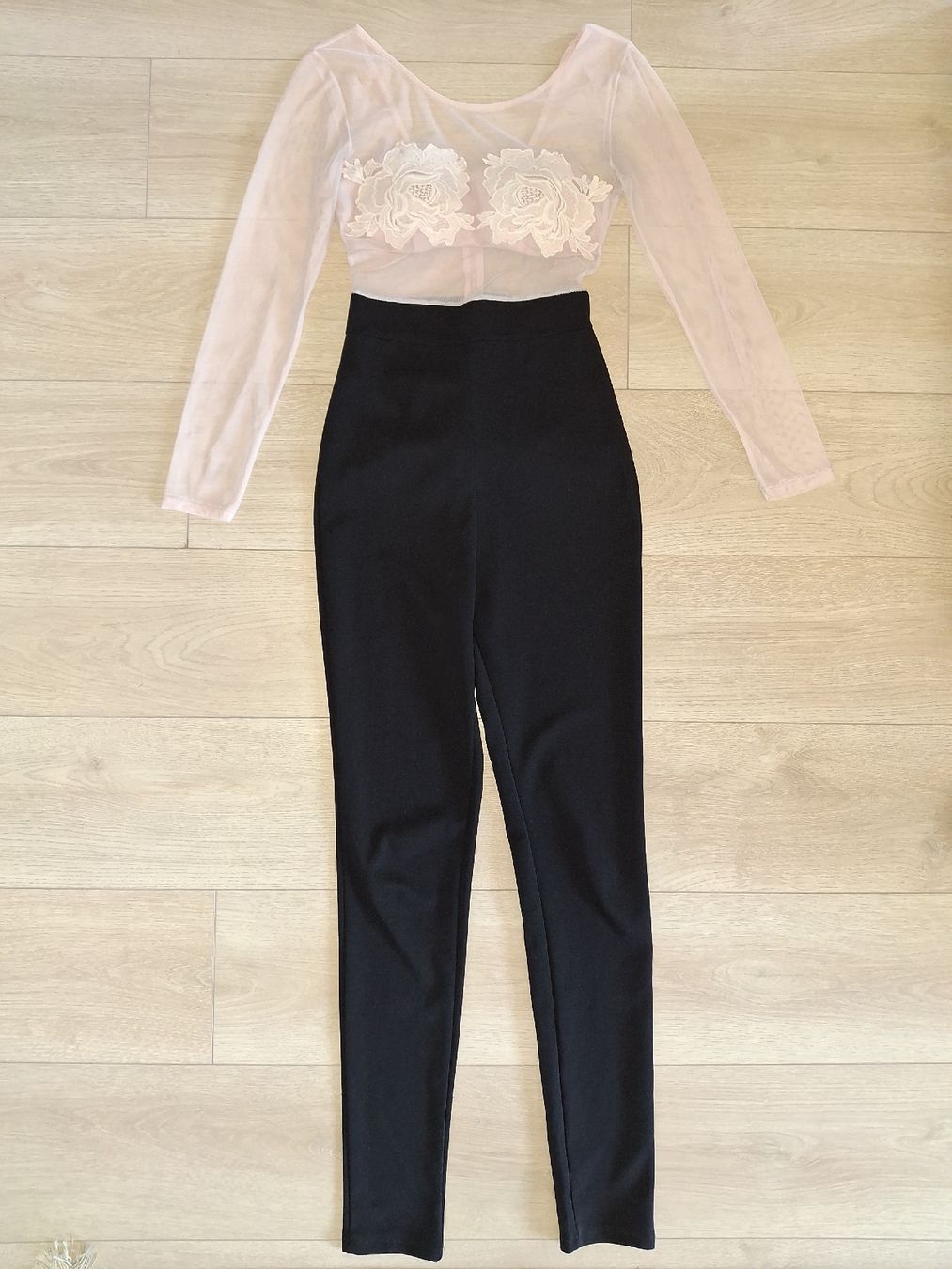 Jumpsuits: Jumpsuit élégant – D'occasion à Ecublens FR par kla_th5j 1