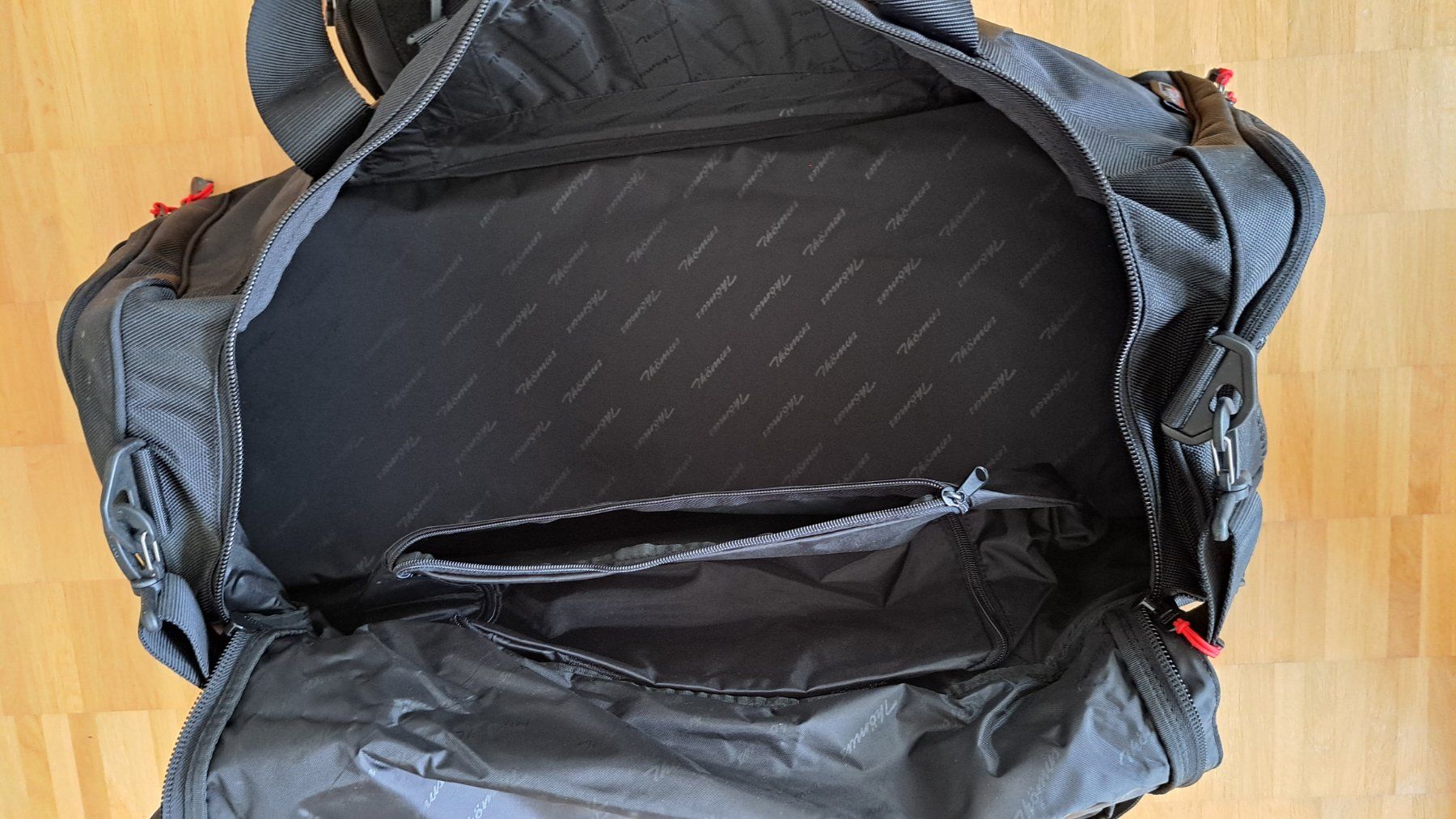 Taschen: Reisetasche Thömus – Neu (gemäss Beschreibung) aus Wettswil von Kith 2