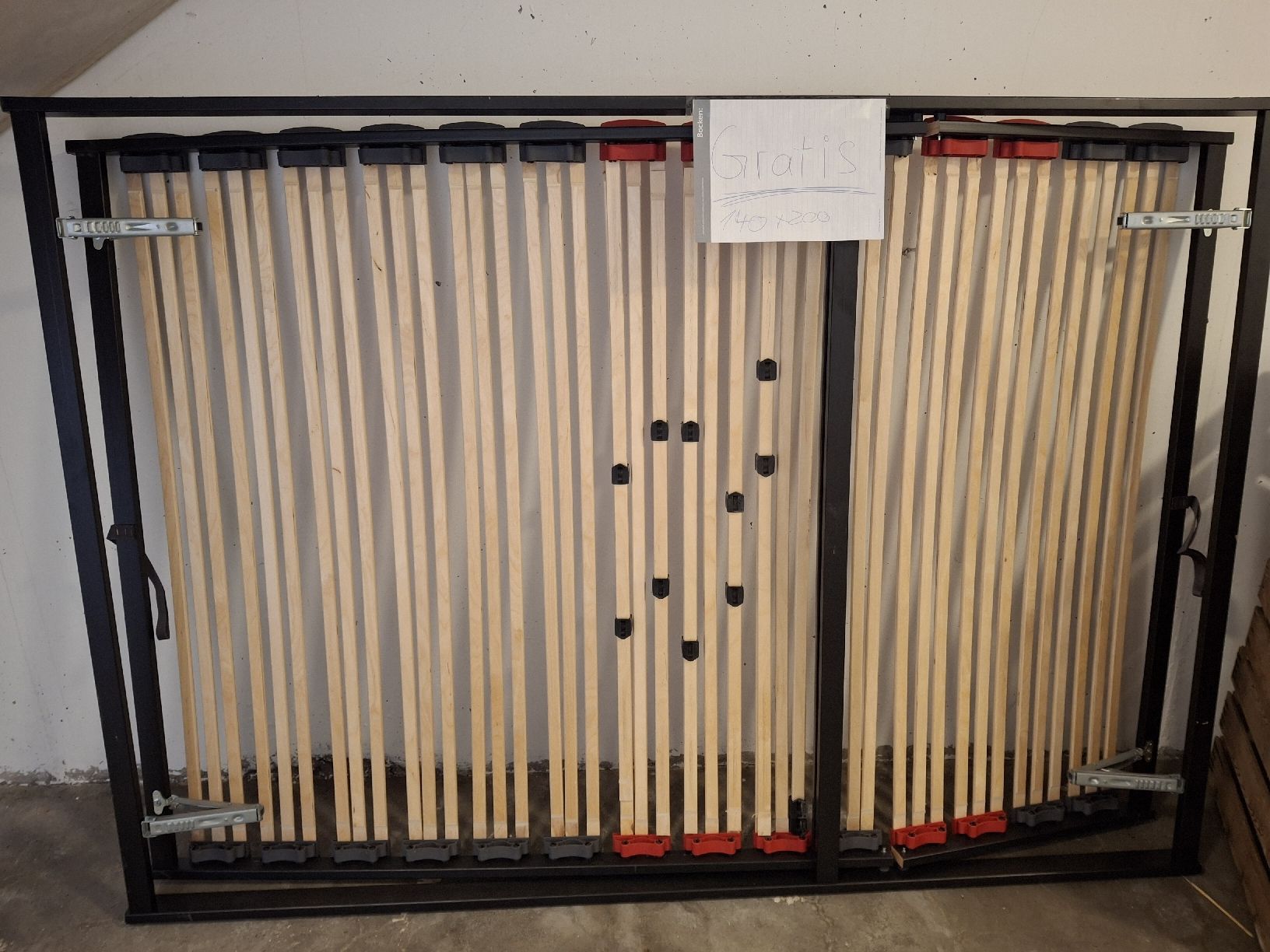 Reti a doghe: Lattenrost 140×200 – Usato da Bettwil venduto da Nance