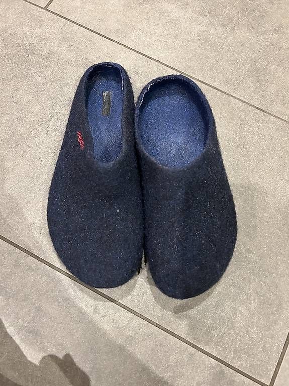 Damenschuhe: Magicfelt Hausschuhe Blau EU 39 – Gebraucht aus Gams von Mextop