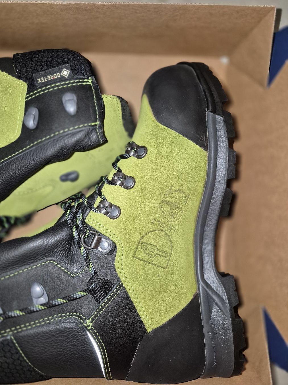 Haix Scarpe da uomo: Haix Schnittschutz Schuhe – Nuovo e nell'imballaggio originale da Heimberg venduto da sta_5dhg