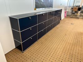 USM Sideboard Stahlblau 5x3, top Zustand