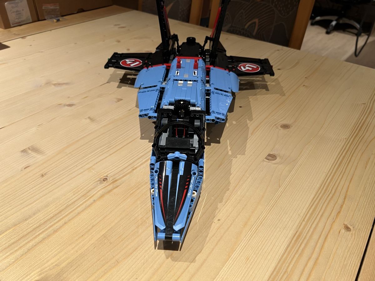 Lego Kit di costruzioni: Lego Technic air race jet 42066 – Usato da airolo venduto da unimo78 5