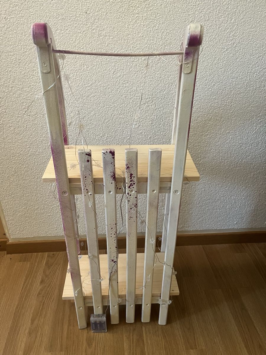 Tutte le decorazioni: Schlitten Regal mit LED Licht – Usato da Burgdorf venduto da Calvia 2