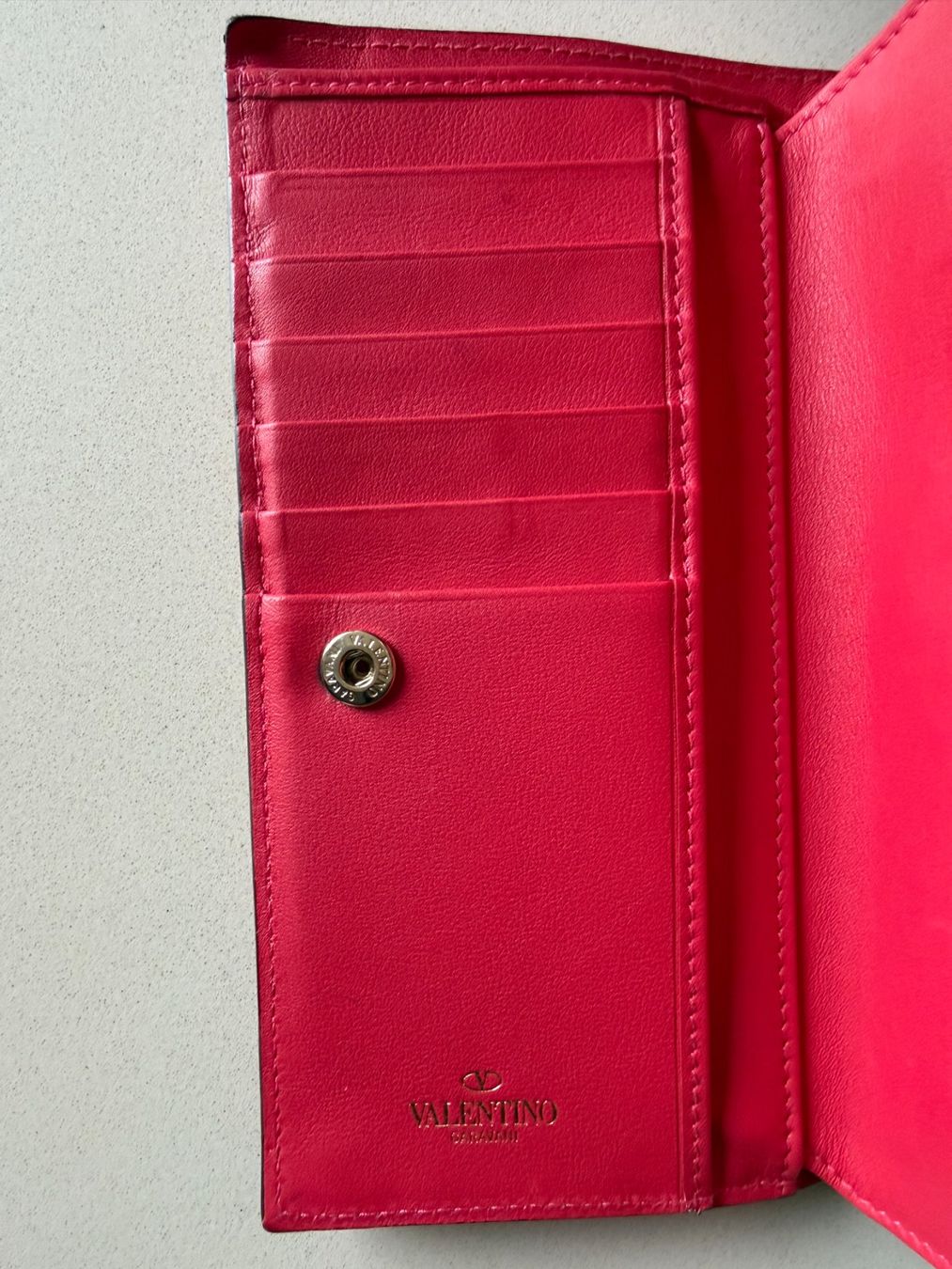 Valentino Portemonnaie: Valentino Rockstud Wallet Red - 100% Original – Gebraucht aus Zürich von bgg 5