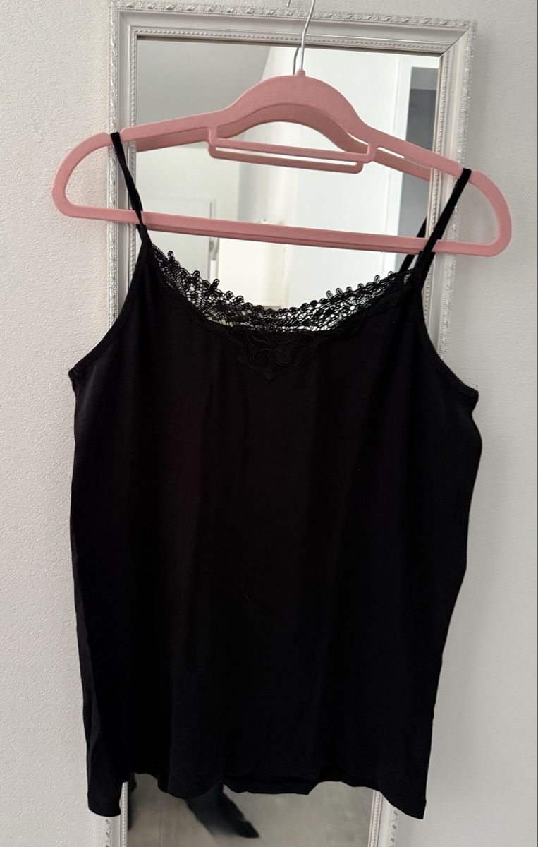 Only Tops: Unterhemd mit Spitzen 3XL von only – Neuf (Voir description) à Pfeffikon LU par pepino17