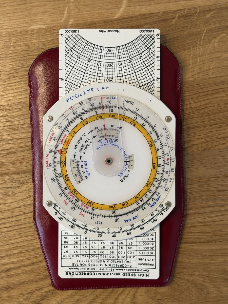 Calculatrices: Pooleys CRP 1 – D'occasion à Zürich par SugarZebra 1