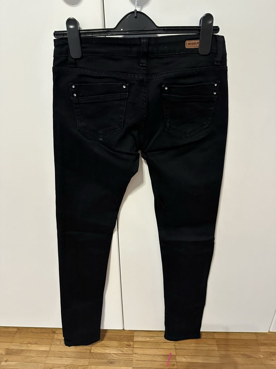 Jeans: Jeans – Gebraucht aus Volketswil von ben_9s6x 1