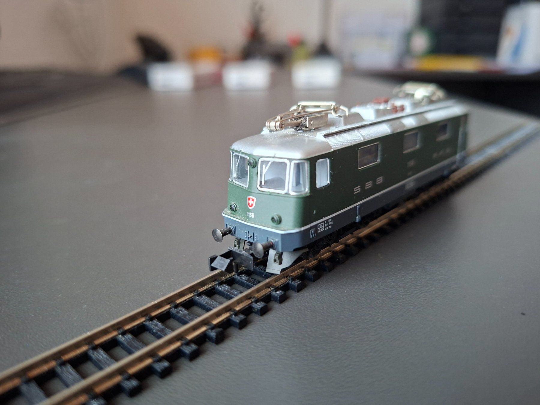 Fleischmann Modellini di ferrovie: Re 4/4 II Fleischmann 7340 – Usato da Liesberg Dorf venduto da Wispli3 2