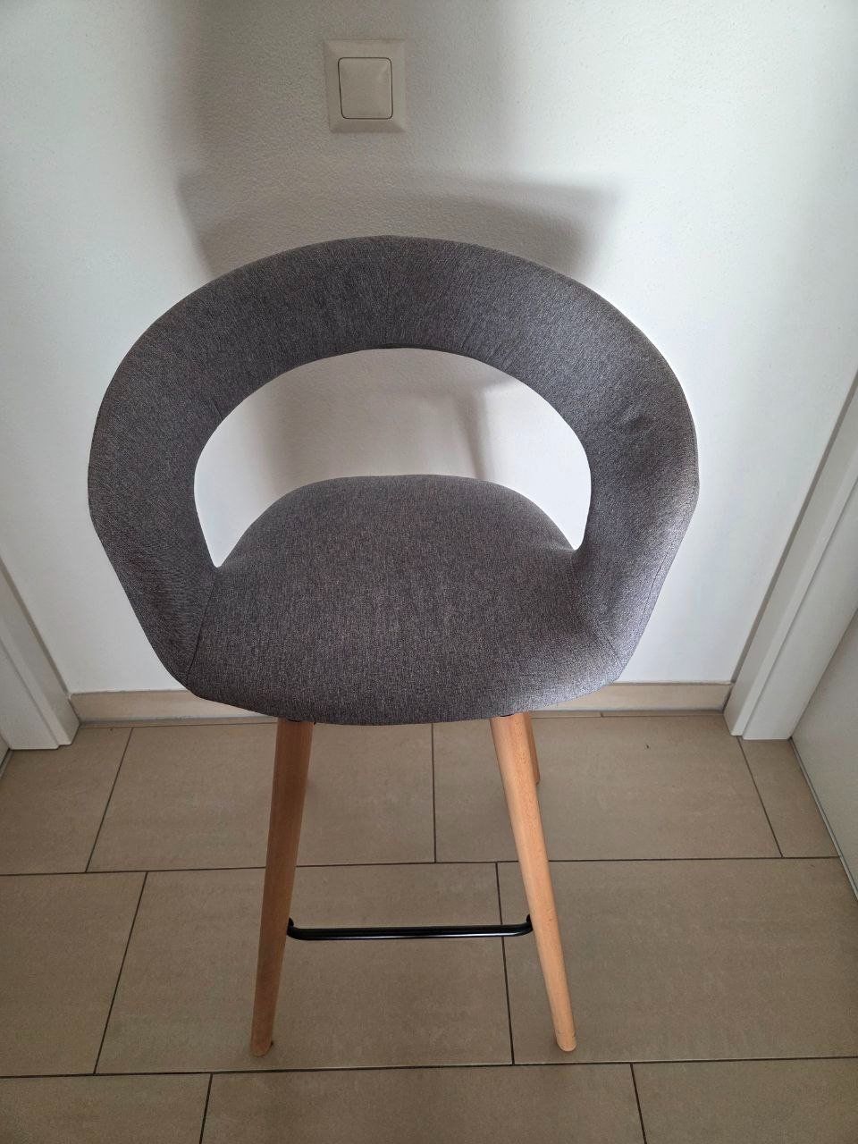 Conforama Stühle: Chaise Conforama grise - bon état – Gebraucht aus Penthalaz von Painda 1