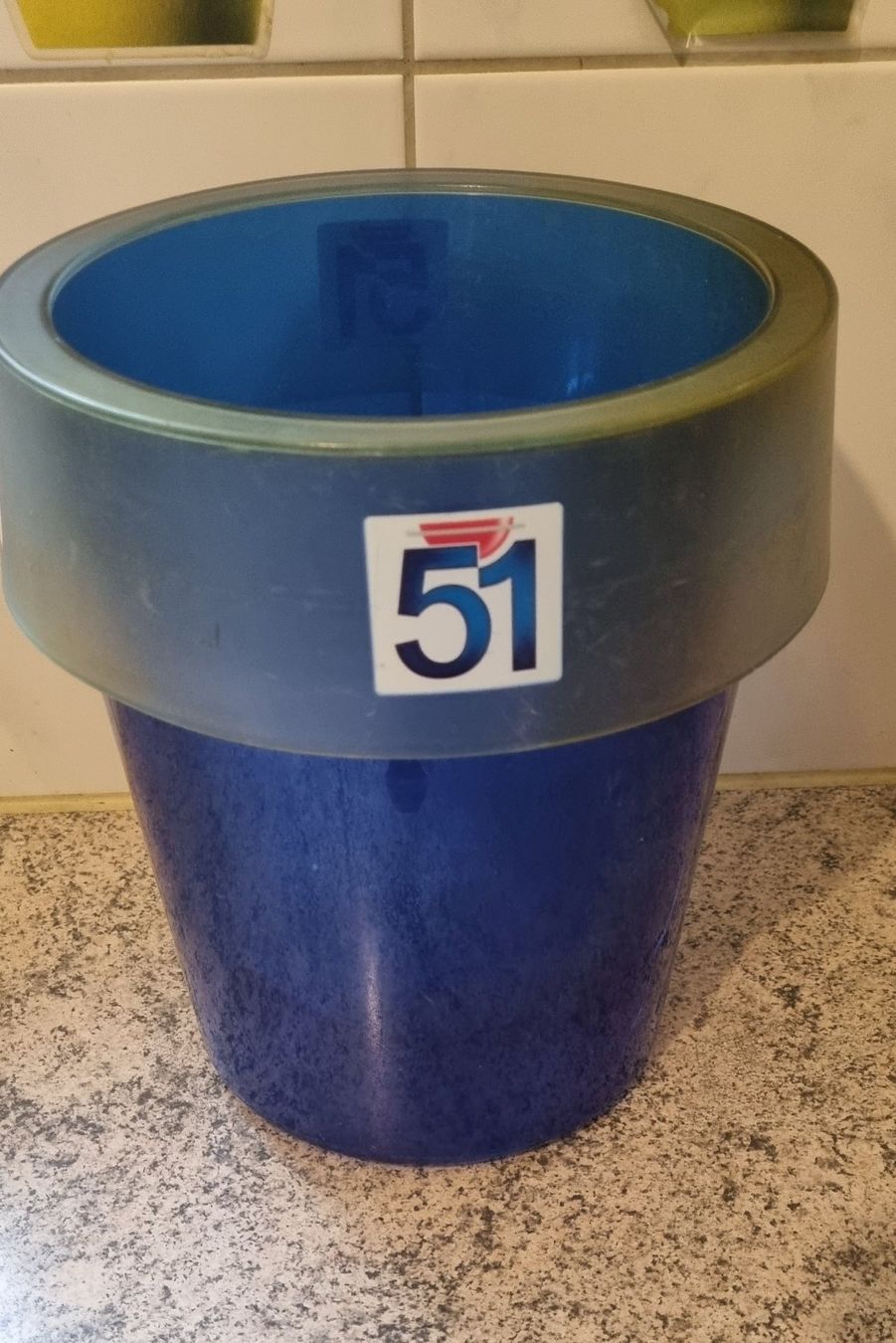 Behälter & Ähnliches: Grosser Eiswürfelbehälter  Pastis 51 – Gebraucht aus Basel von Jcva