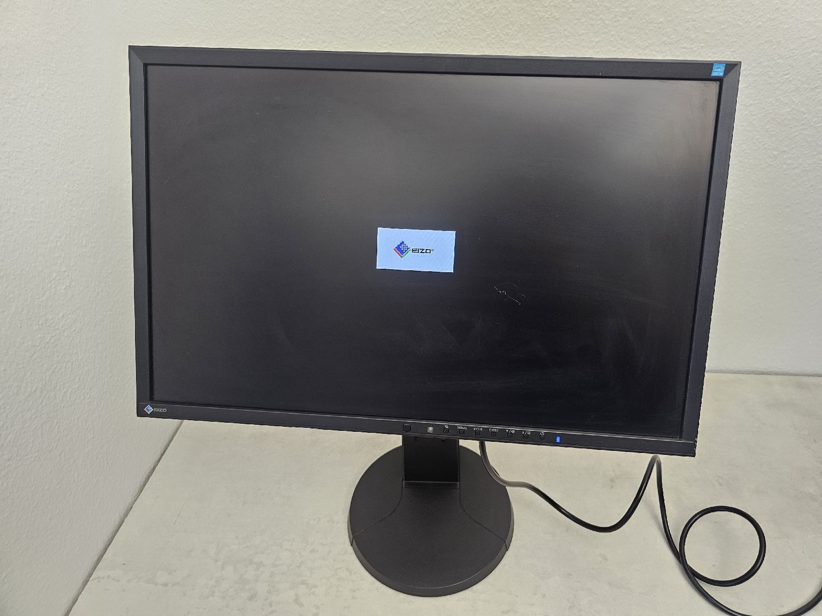 Eizo Monitor: FlexScan EV2216 W EIZO 22" FHD MONITOR  – Usato da SCHAFFHAUSEN venduto da Atami99