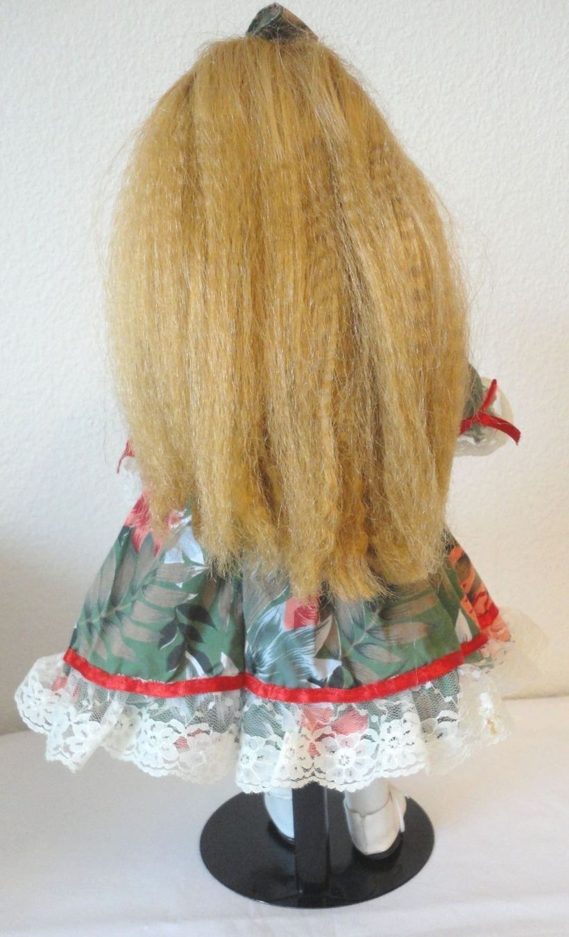 Bambole: Puppe/Künstlerpuppe Classique Collection – Usato da zürich venduto da parts5060 2