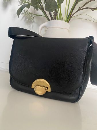 Edle BOGNER Ledertasche, Schwarz & Gold