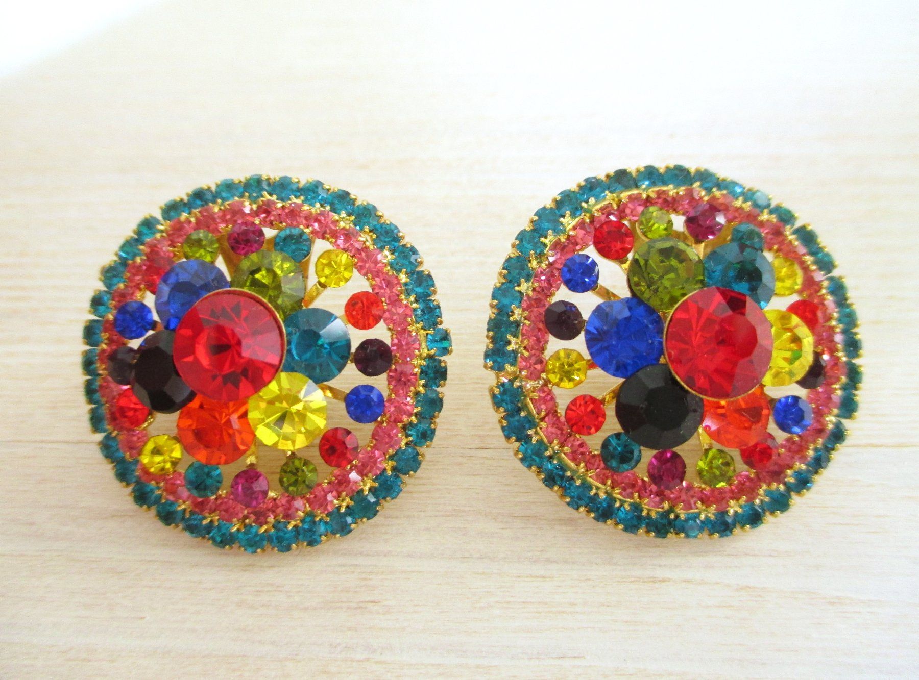 Ohrringe & -stecker: Statement Ohrclips Strass Vintage Clips Ohrringe – Gebraucht aus Rorschacherberg von Marubium 4