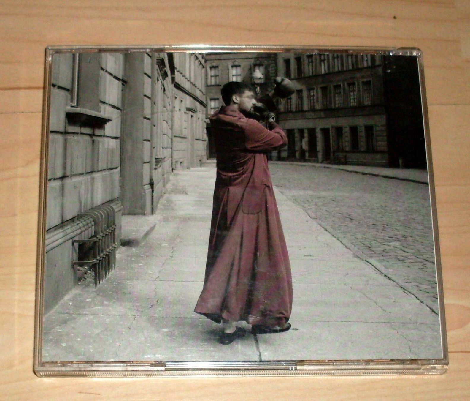 CD: Sido - Aggro Berlin                                   ©'2009 – Usato da St.Galllen venduto da elkaphone 2
