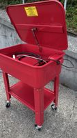 Teilewaschmaschine rot fahrbar guter Zustand